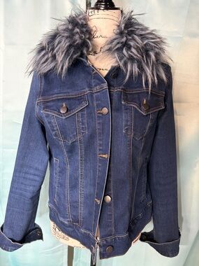 Max Jeans Removable Faux Fur Collar Dark Blue Denim Jacket Sz M